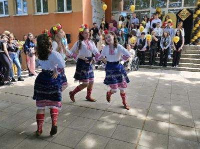 Изпращане випуск 2025 4