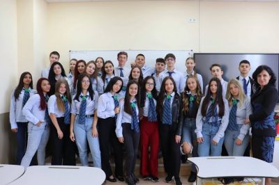 Най-добрите пет училища в класациите НВО БЕЛ 10 клас 1