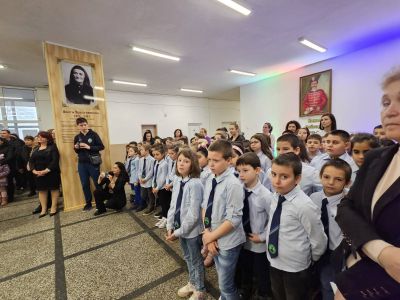 Празник по случай 1 и 3 Март - СУ Никола Войводов - Враца