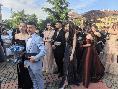 1 - СУ Никола Войводов - Враца