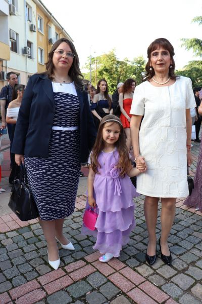 1 - СУ Никола Войводов - Враца