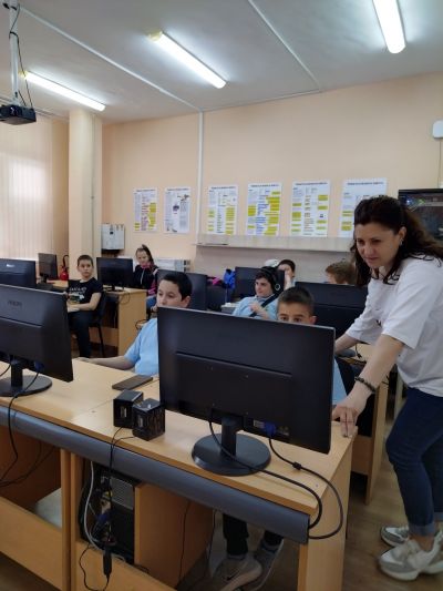 8 - СУ Никола Войводов - Враца